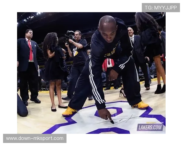 老将赛后跪地掩面，职业生涯谢幕战感人收场